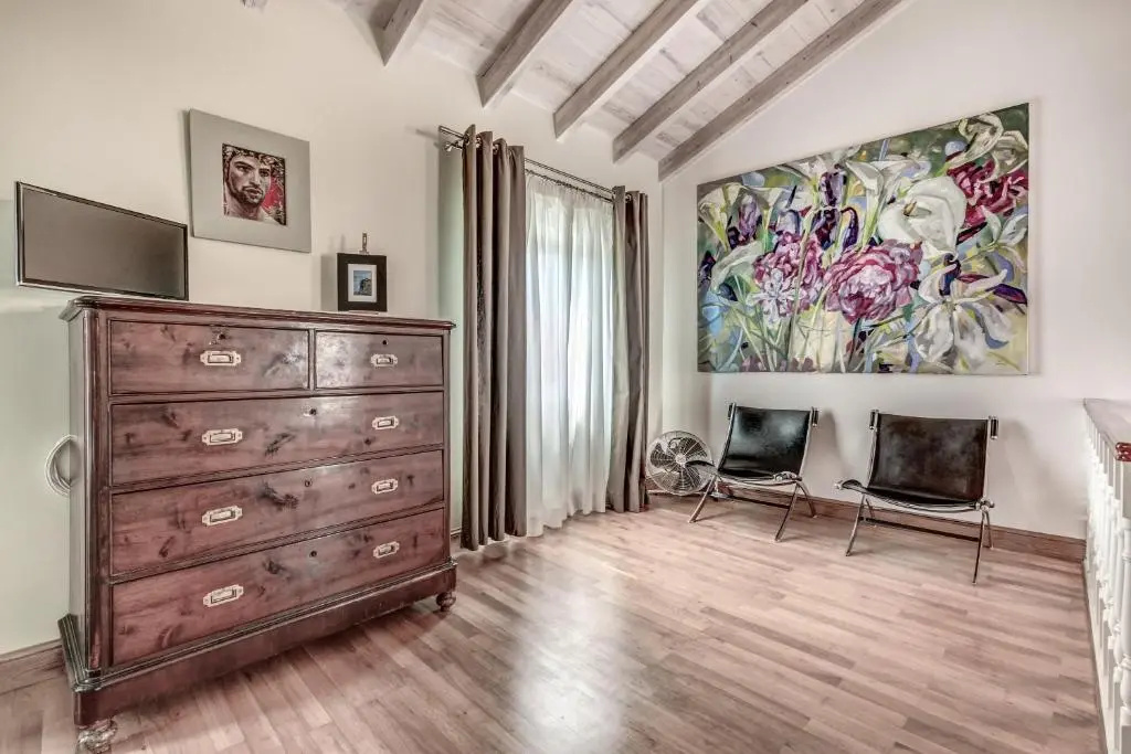 Corfu House of Art - Golden Suite