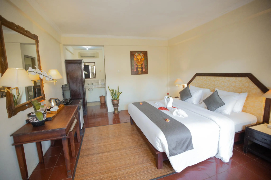 Deluxe Suite