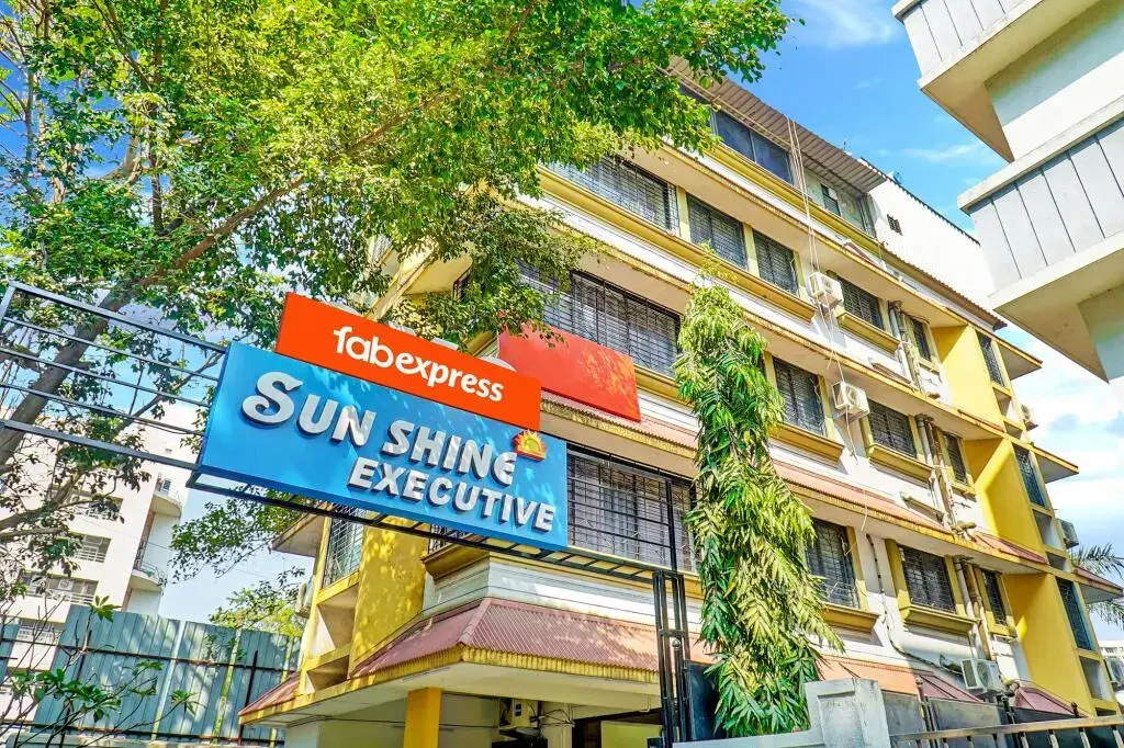 Sunshine Executive by Fab Hotel
