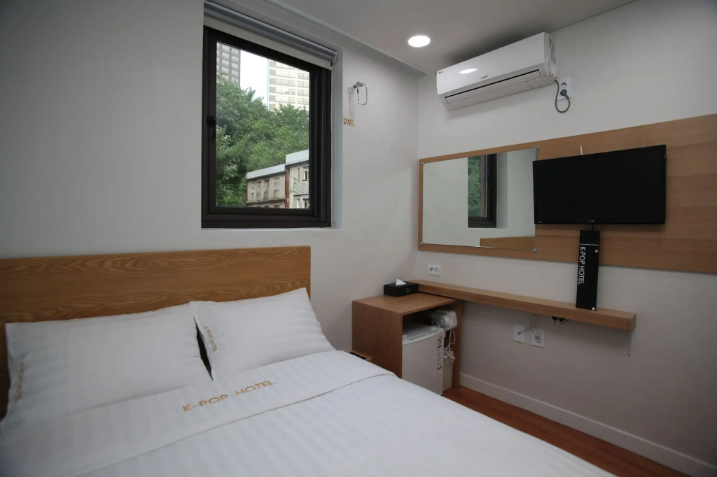 Отель ZIYOLK Seoul Station в Сеуле