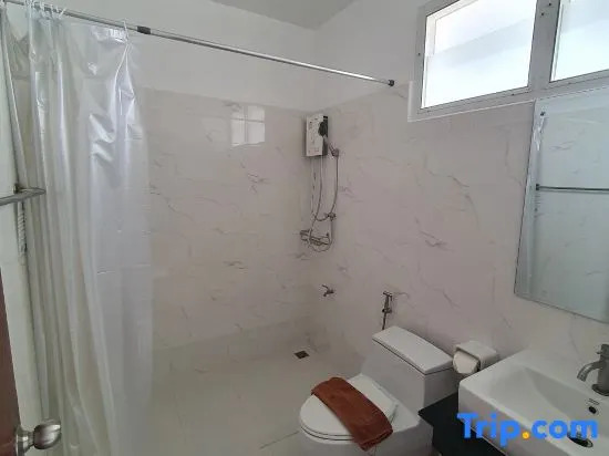 Семейный номер Standard в Rattana Pura Beach Resort