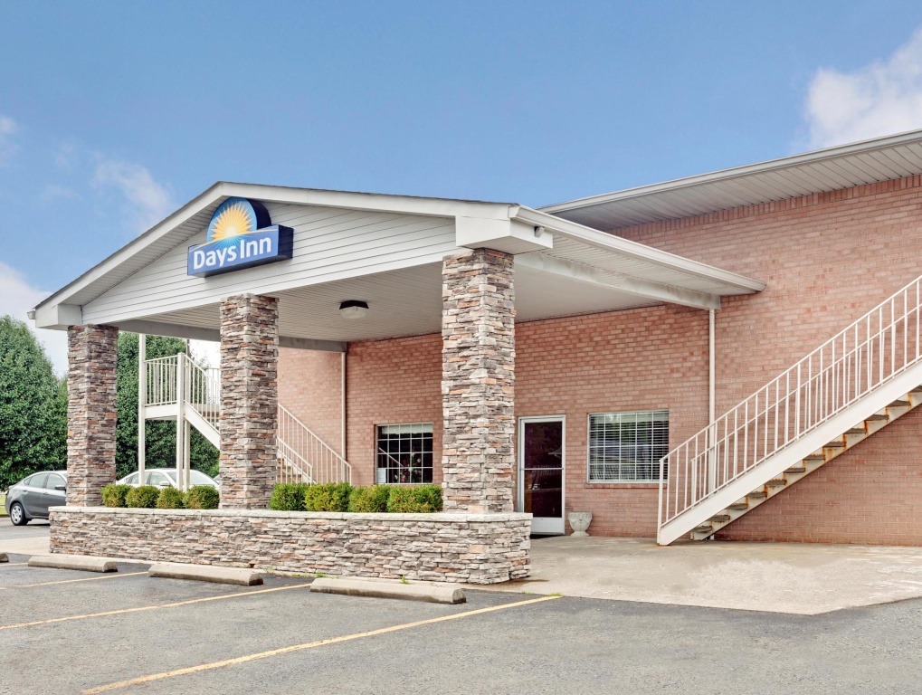 Days Inn by Wyndham Joelton/Nashville