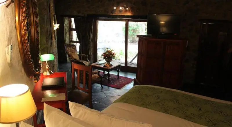 Misty Hills Country Hotel - Chambres