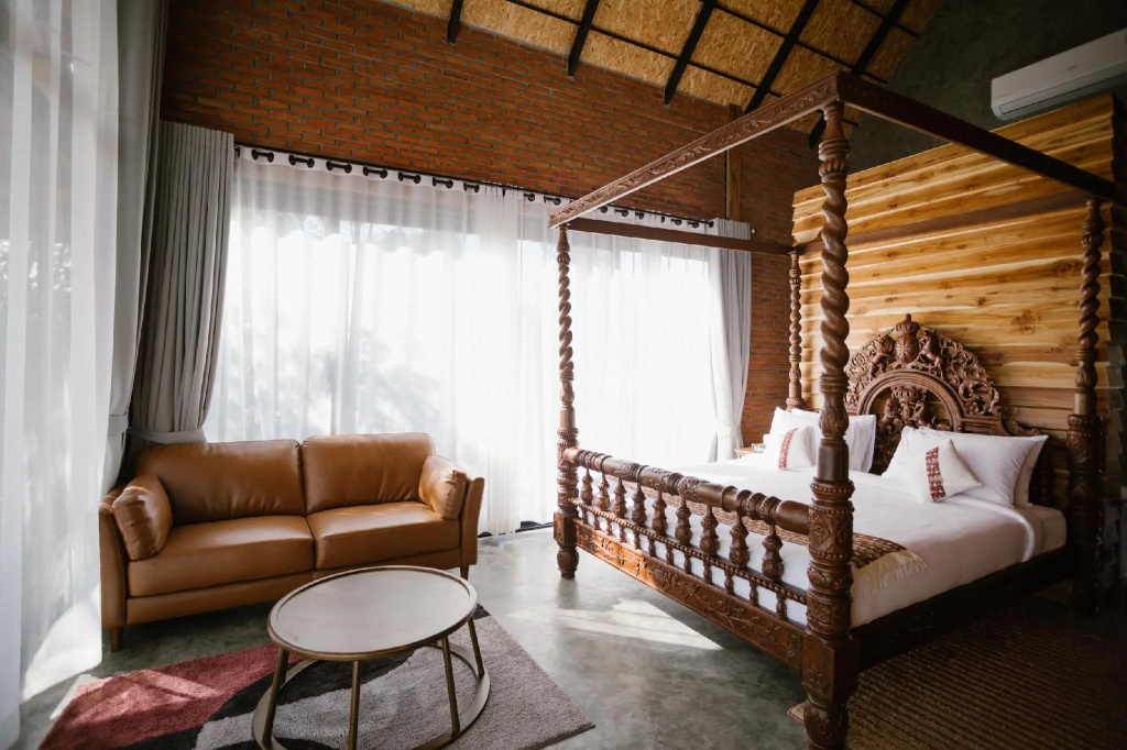 Double Junior Suite (full double bed)