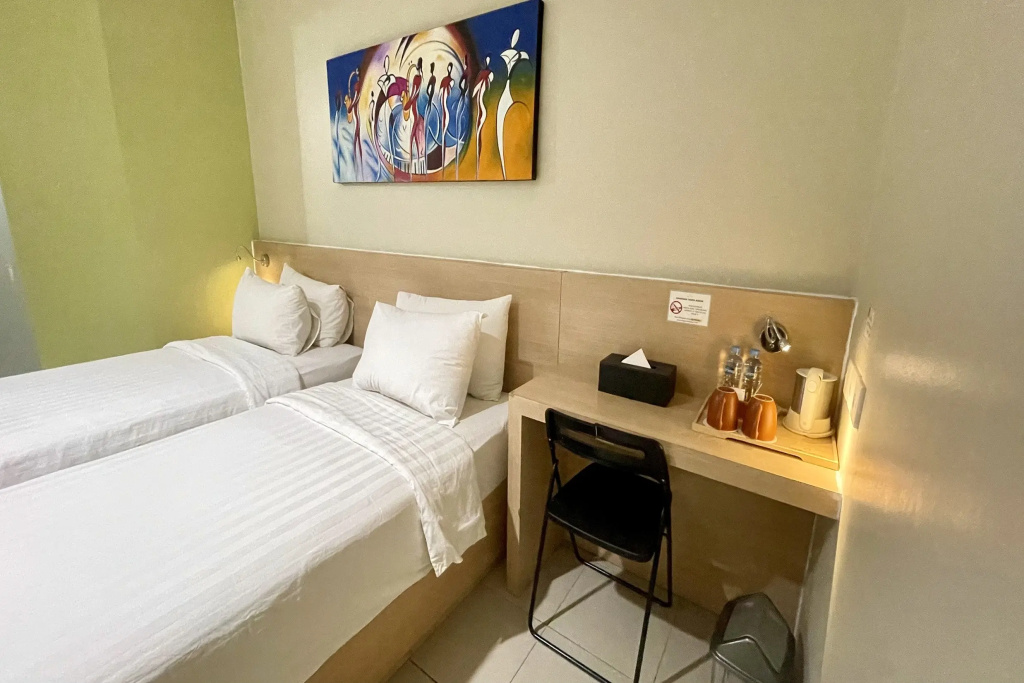 Lemo Hotel Serpong - Chambres