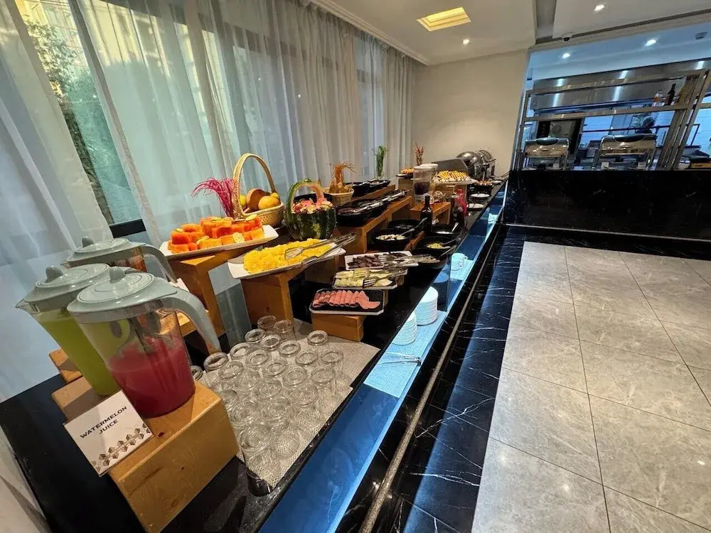 Hotel photo 11