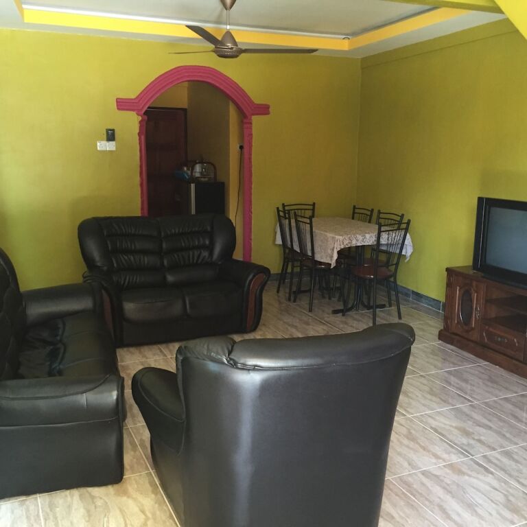 Malinja Homestay