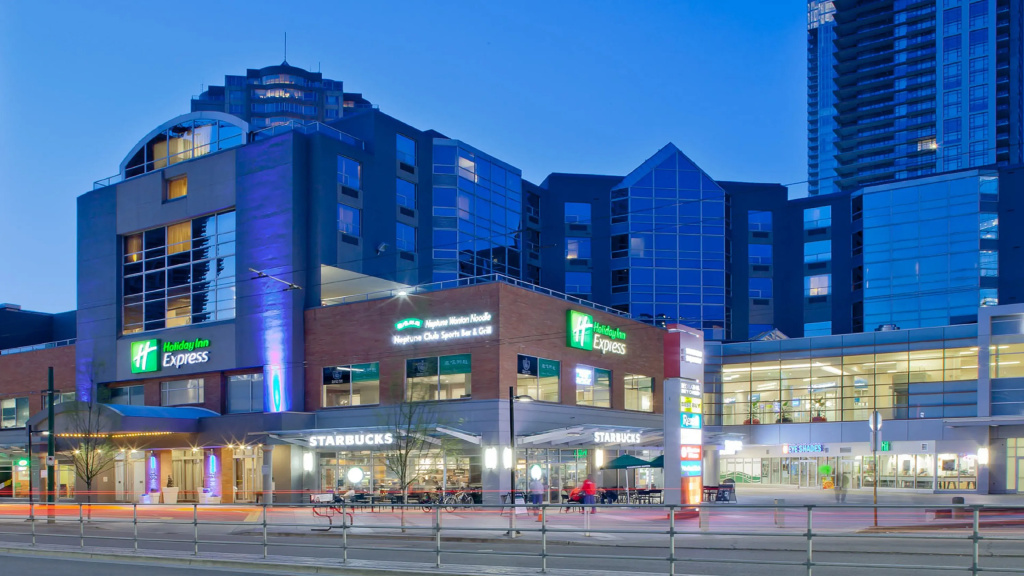 Holiday Inn Express Vancouver-Metrotown (Burnaby) by IHG