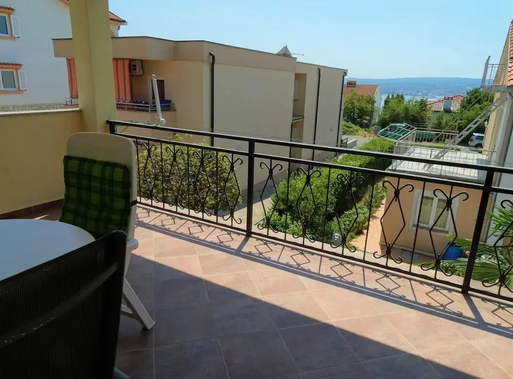 Cozy Retreats in Crikvenica Quiet Neighborhood