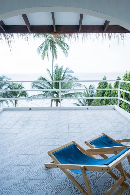 Premium room with balcony and with ocean view