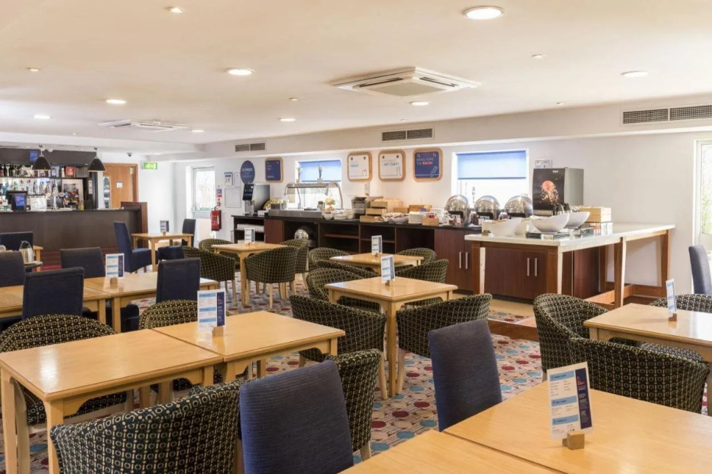Holiday Inn Express Birmingham Star City by IHG - Général