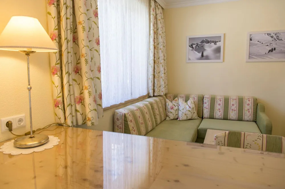 Family Suite with balcony and with mountain view