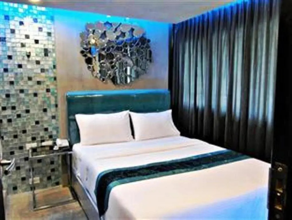 Superior Double room (full double bed)