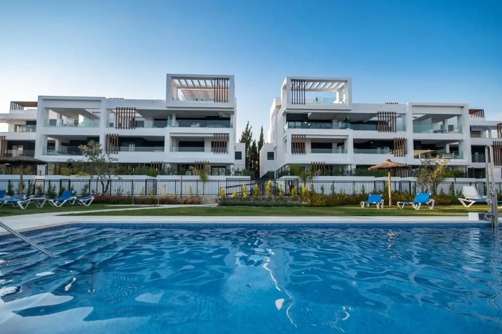 Luxury Duplex Penthouse with sea views walking distance to the beach in Los Miradores del Sol