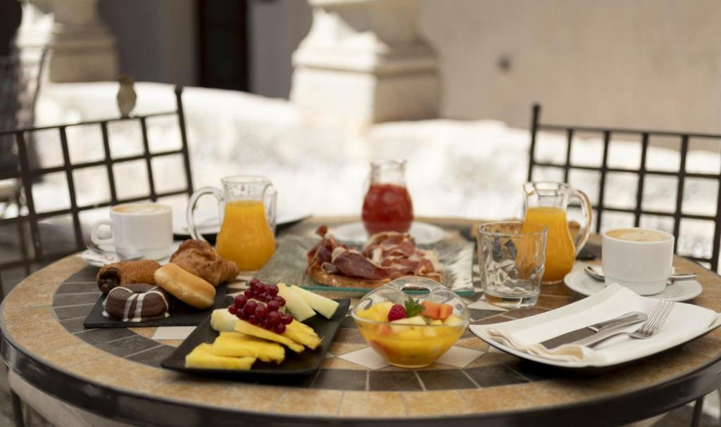 Hotel San Antonio El Real - Général