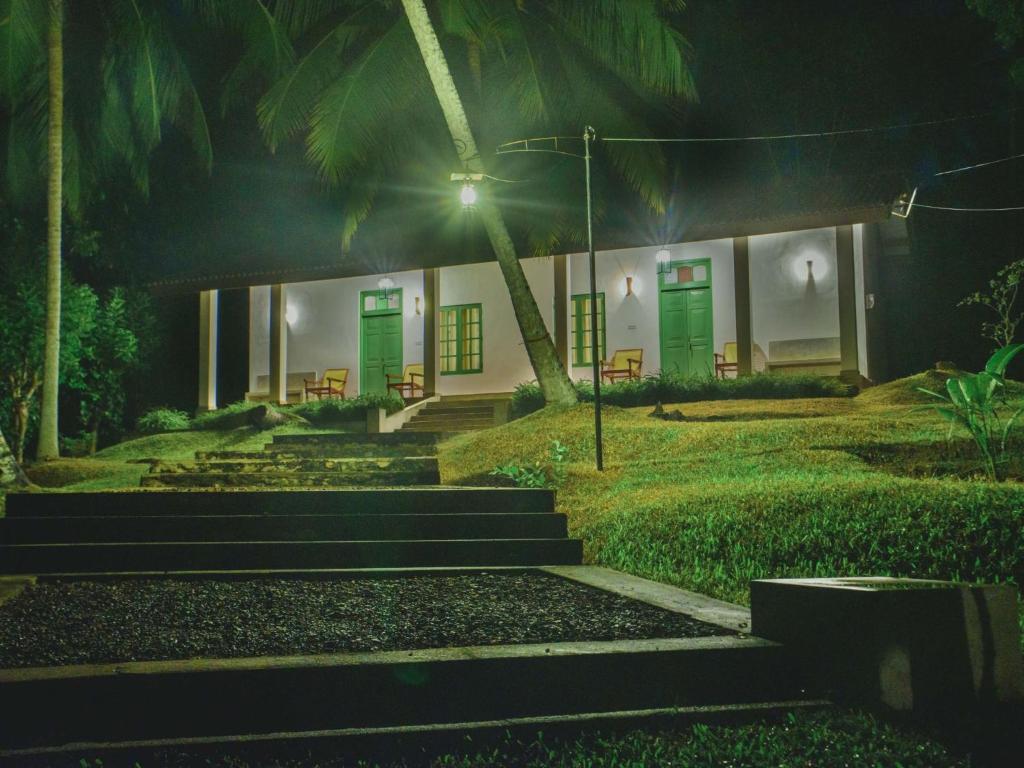 Thalpe Walawwa Heritage Villa