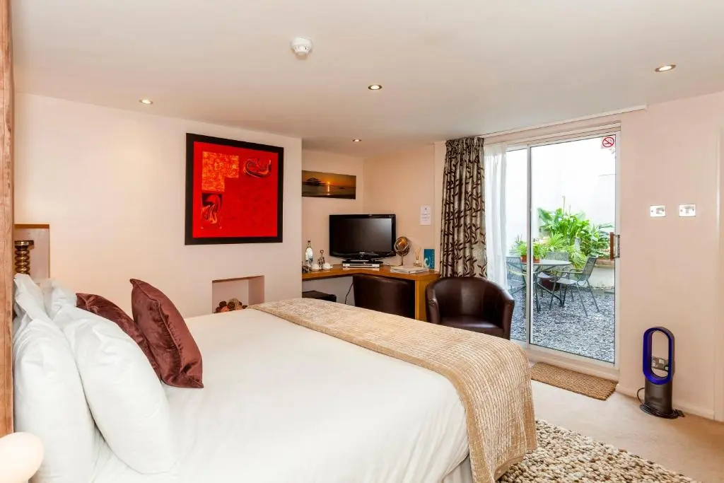 Luxury room
