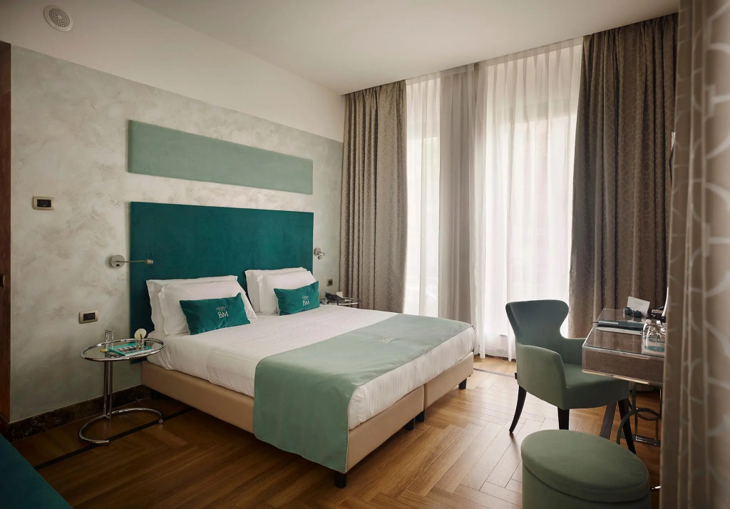 Exclusive Double room (full double bed)