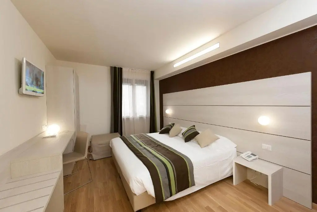 Hotel photo 37
