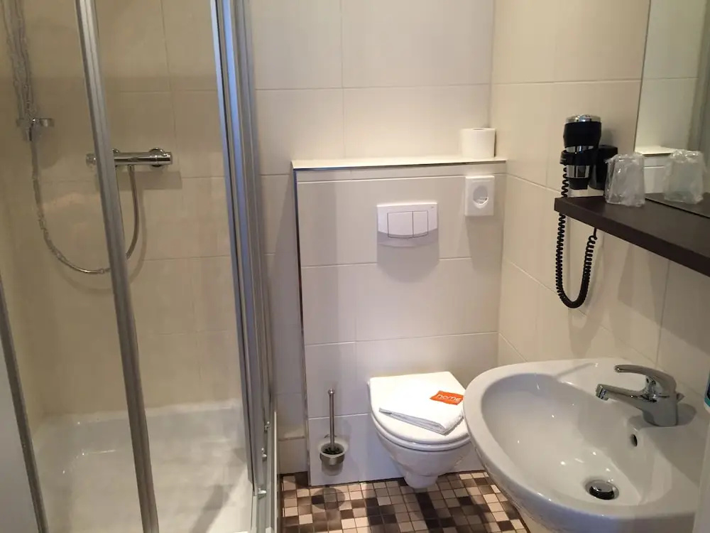 Home Hotel - Chambres