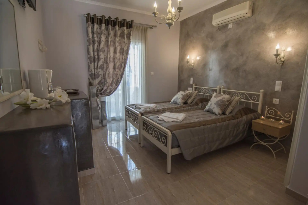 Polydefkis Hotel - Chambres