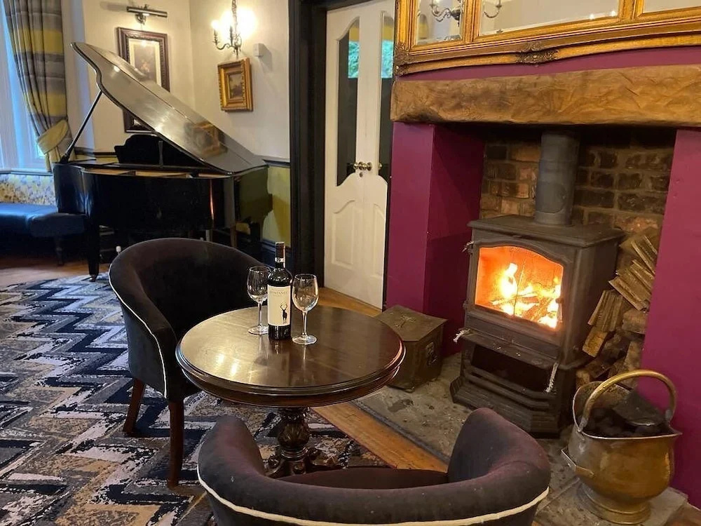 Brook Hall Hotel - Général