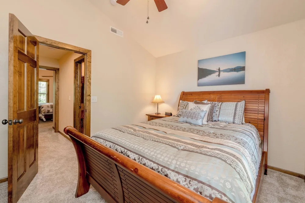 Hickory Hideaway - Communal Pool Access — 2