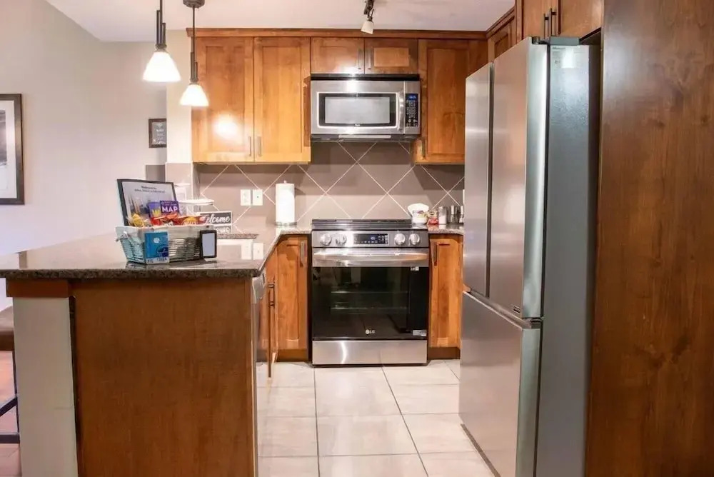 Stoneridge Resort - Mountain View - Pool & Hot Tub - фото 19