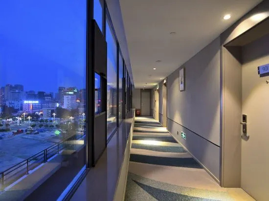 Balcony & Terrace