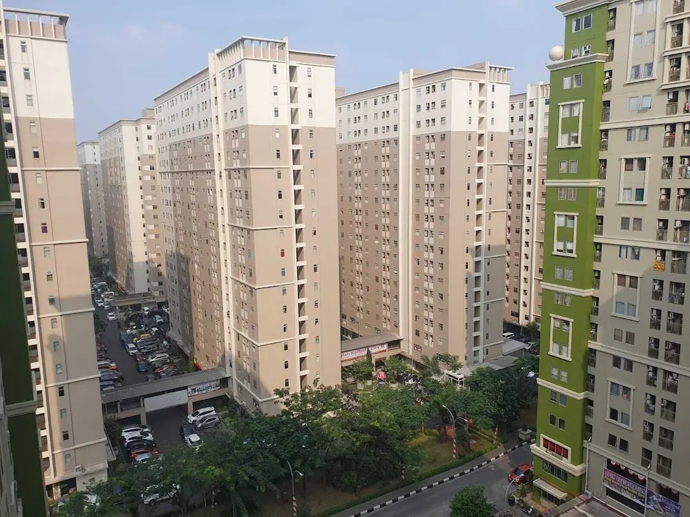 Apartemen Kalibata City by Family Group