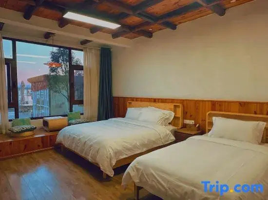 Standard Double Family room (twin beds)