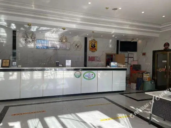 Lobby & Reception
