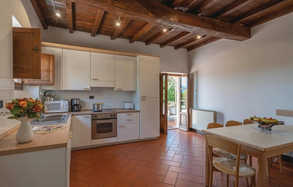 Villa Lama — 4