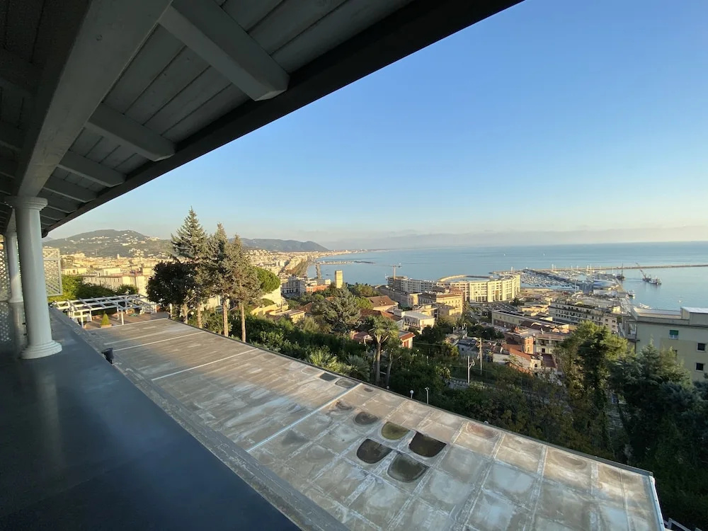 Standard Double room with sea view (full double bed)