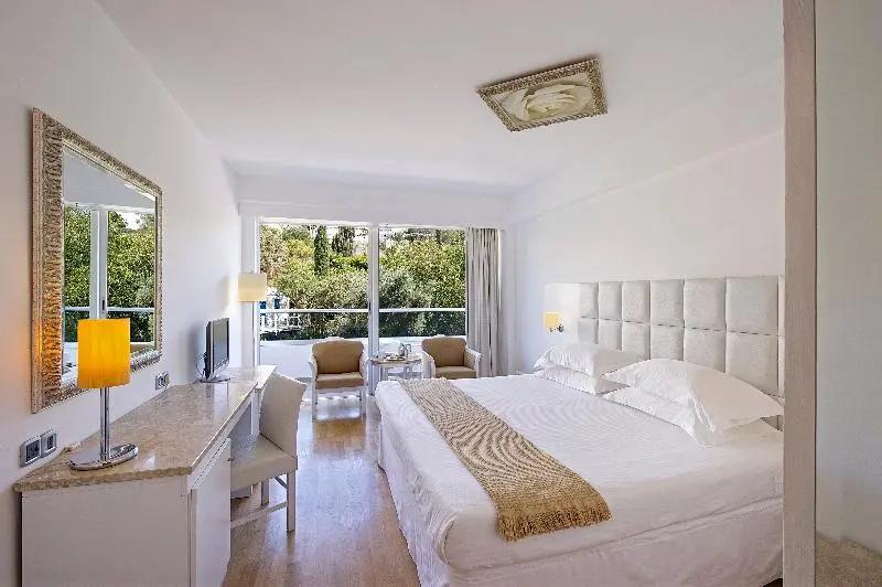 Grecian Sands Hotel - Chambres