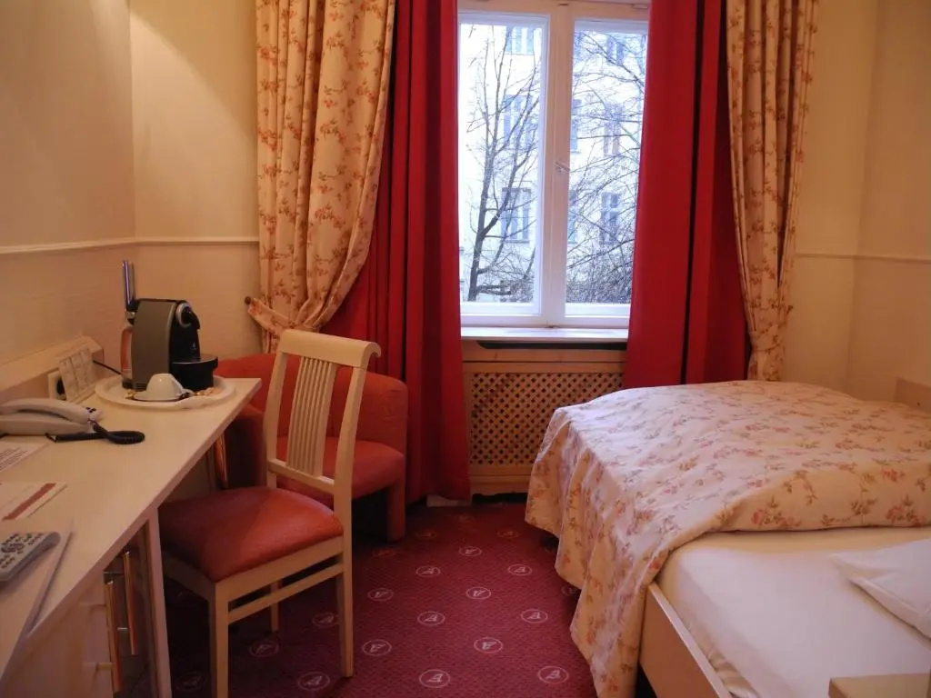 Superior Single room
