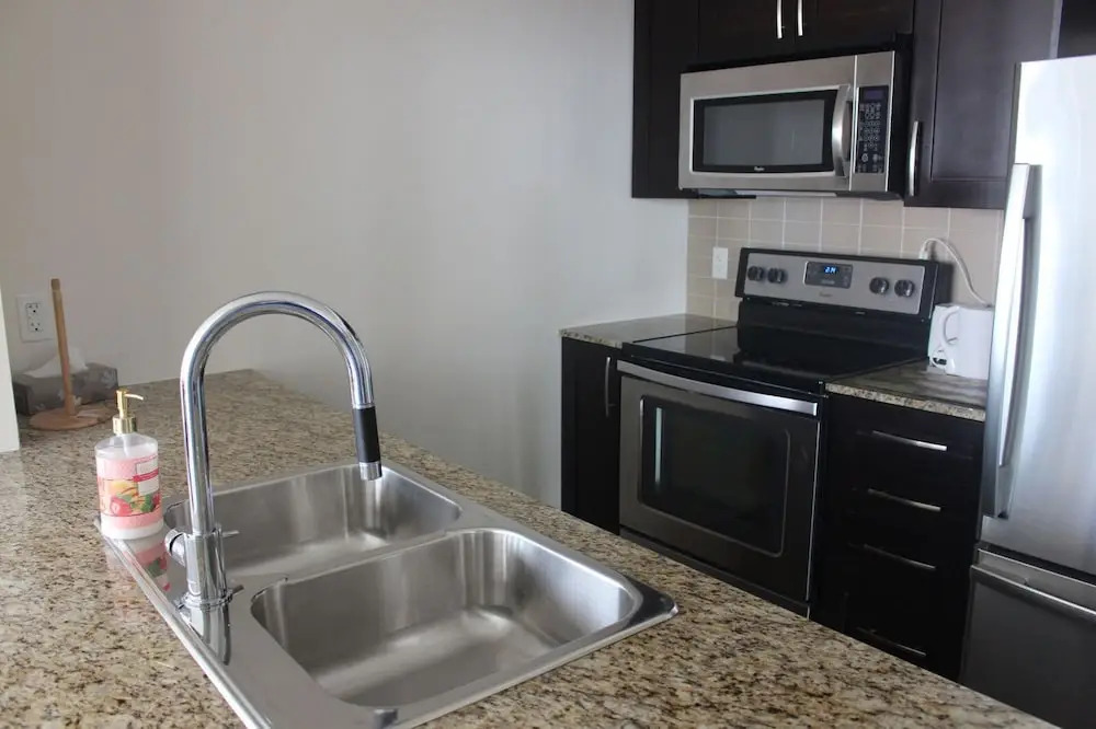 Deluxe Corner Suite - By Elite Suites - фото 26