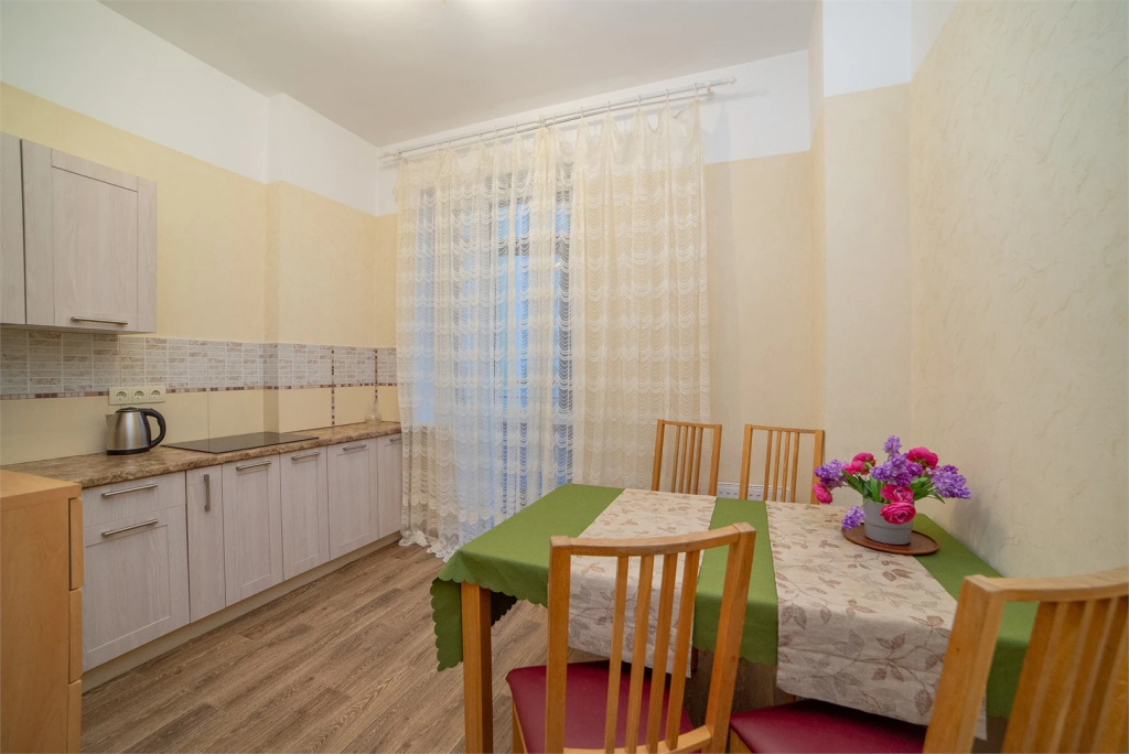 BeGuest на улице Щорса 53 — фото 1