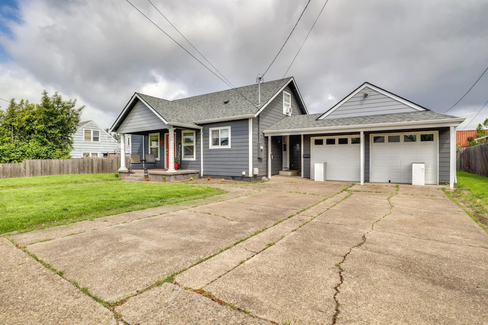 Charming Mcminnville Home - Walk to Wineries!