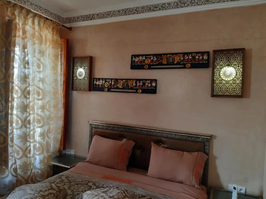 Economy room