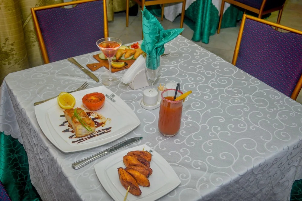 Hotel Finesse - фото 13