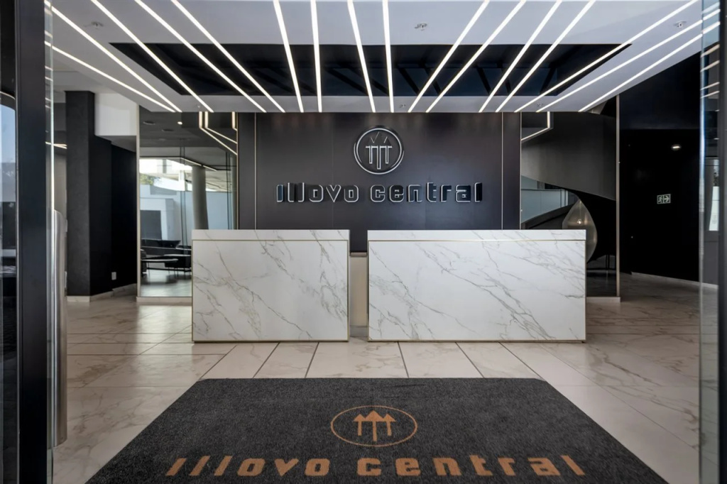 Lobby & Reception
