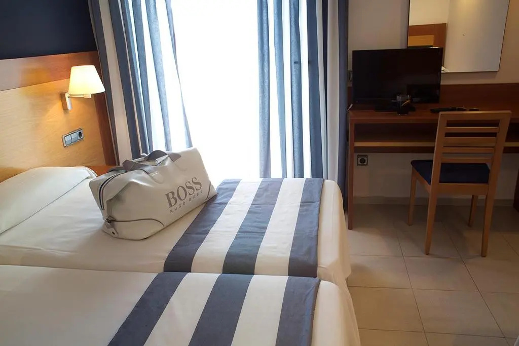Hotel Els Pins - Chambres