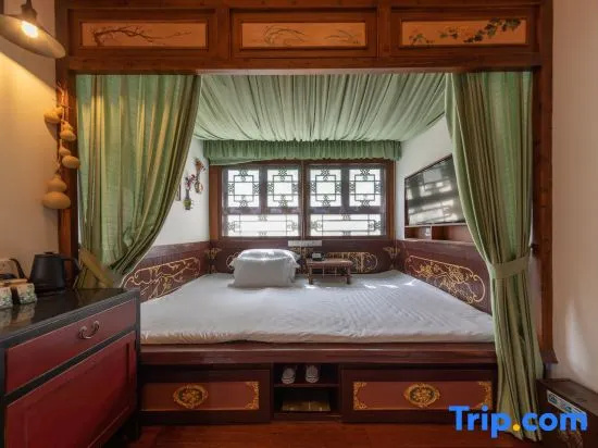Standard room with balcony