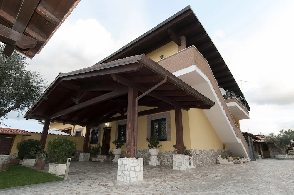 Enea House
