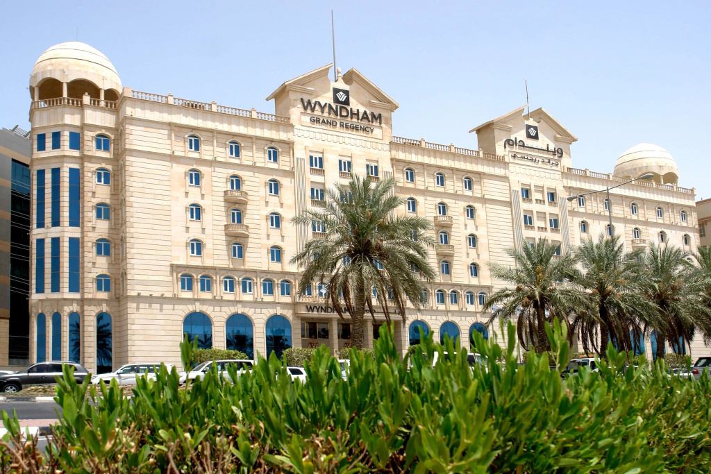 Grand Regency Doha, Trademark Collection by Wyndham — фото