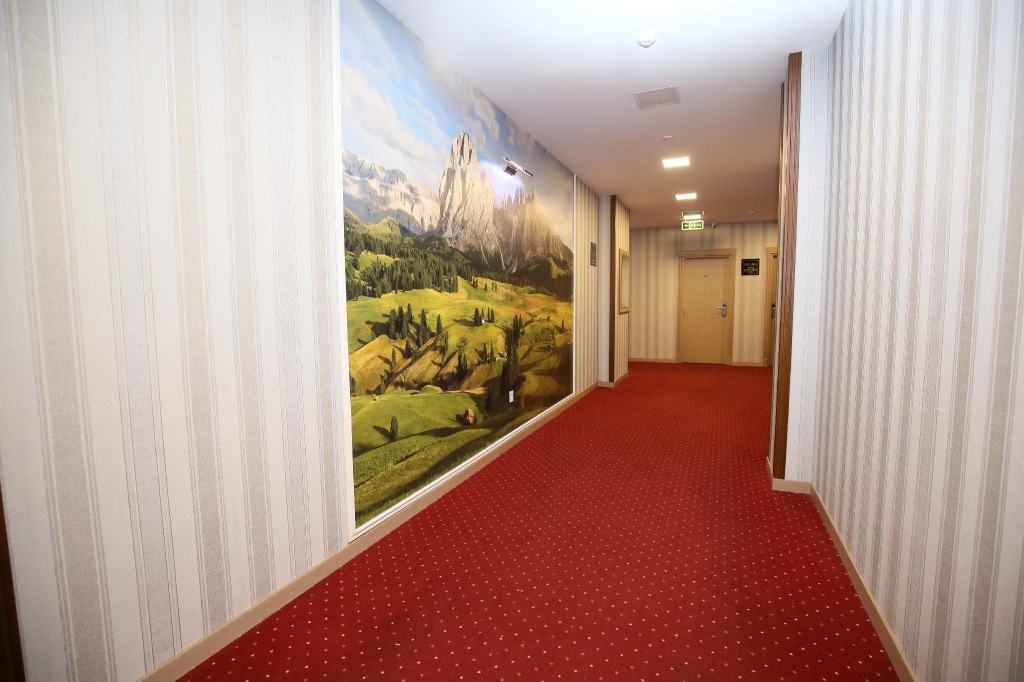 hotel_rooms