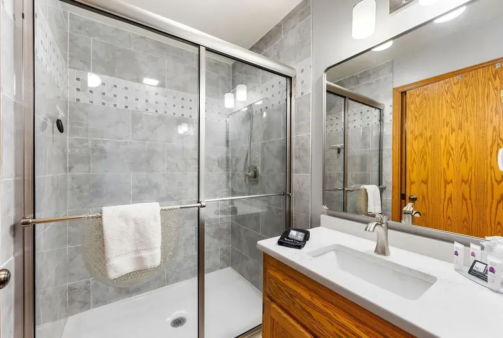 Evergreen Hill Condominiums - Chambres
