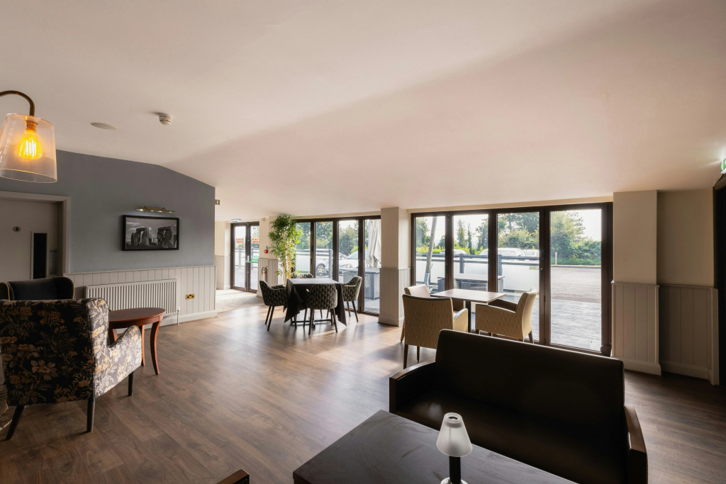 The Stones Hotel - Général