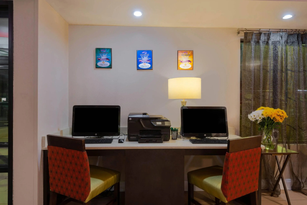 La Quinta Inn & Suites Summersville / New River National Park - Général